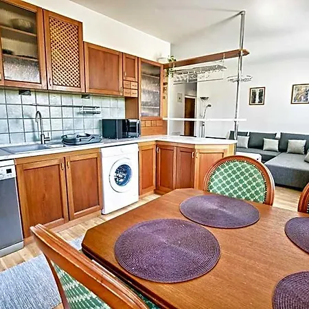 Hugo Hotel