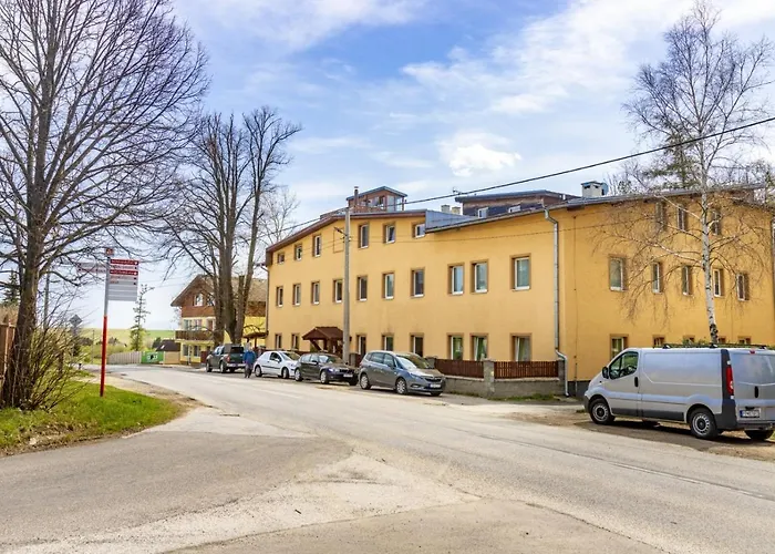 Hugo Hotel *
